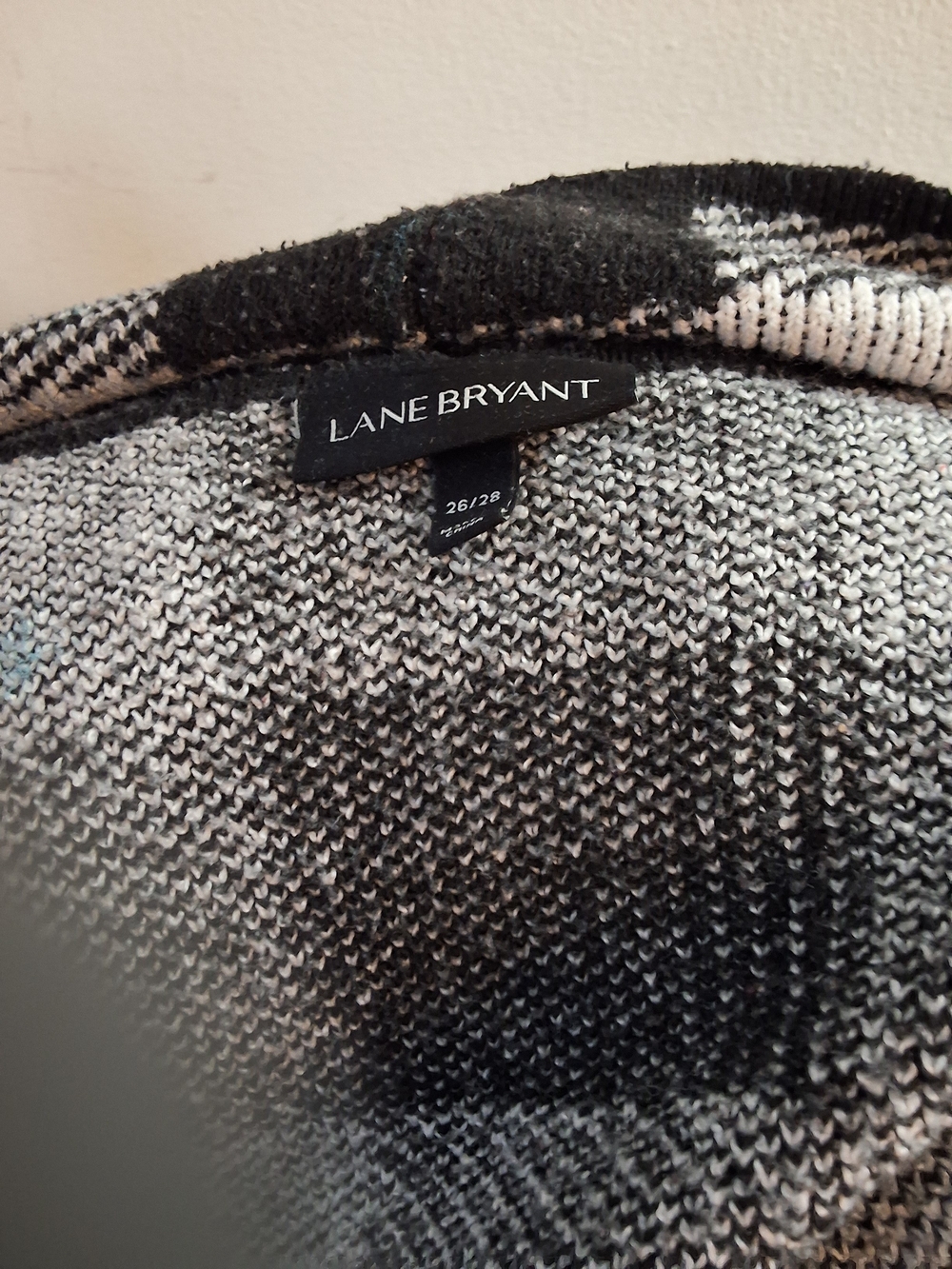 Lane Bryant Black & White Knit Sweater